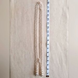 Pearl necklace